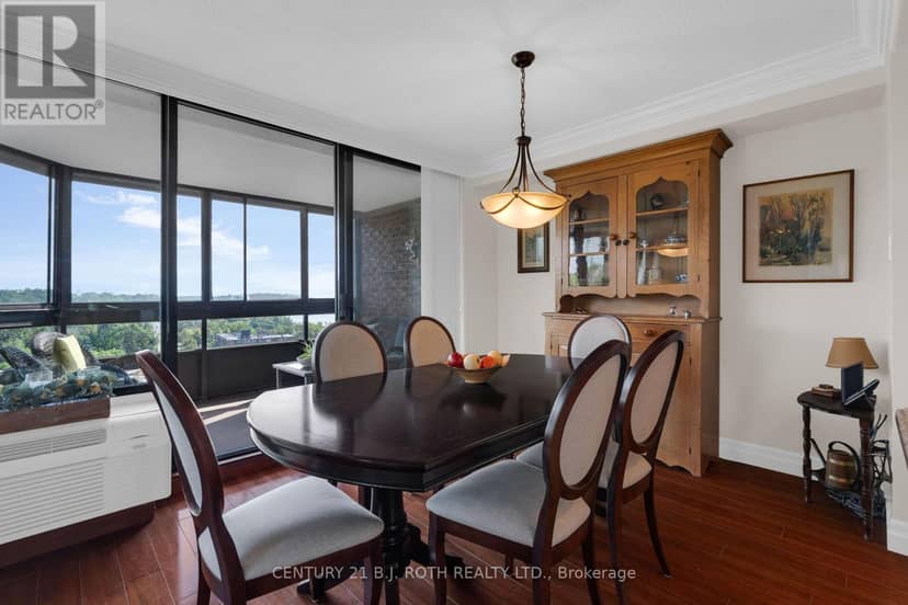 1401 - 181 Collier Street — photo 10 of 40
