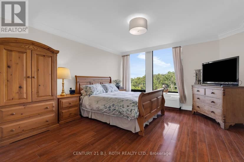 1401 - 181 Collier Street — photo 14 of 40
