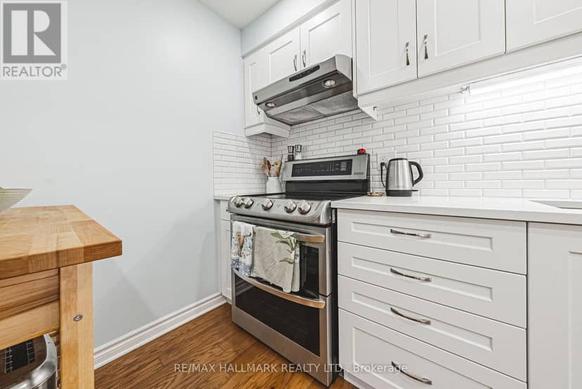 6 - 3050 Pinemeadow Drive — photo 19 of 40
