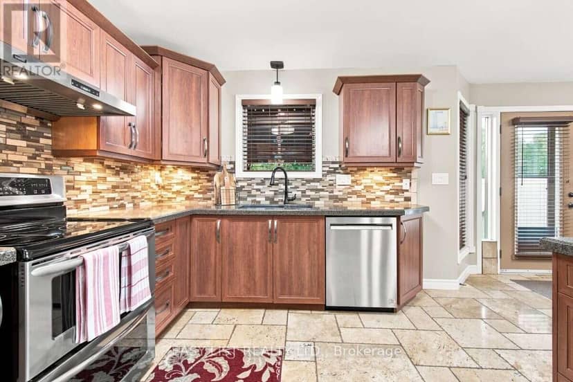 5929 Rosewood Crescent — photo 26 of 40