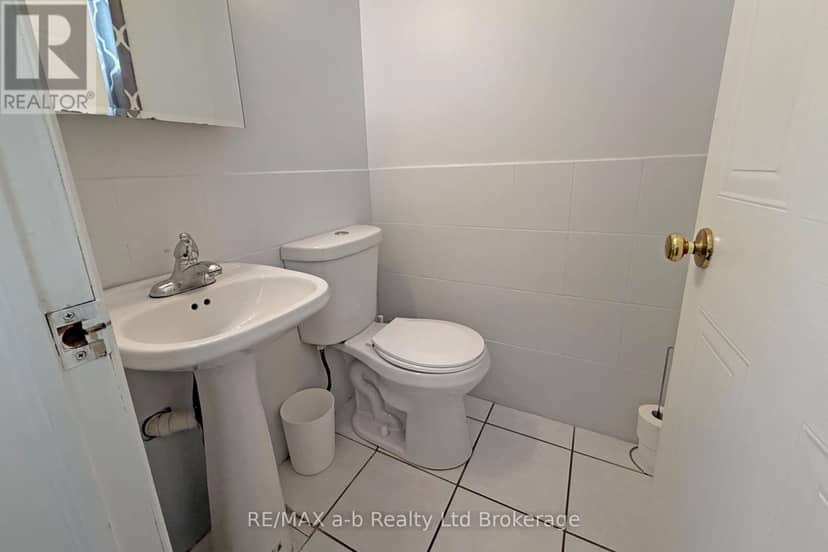 169 Diefenbaker Drive — photo 21 of 40