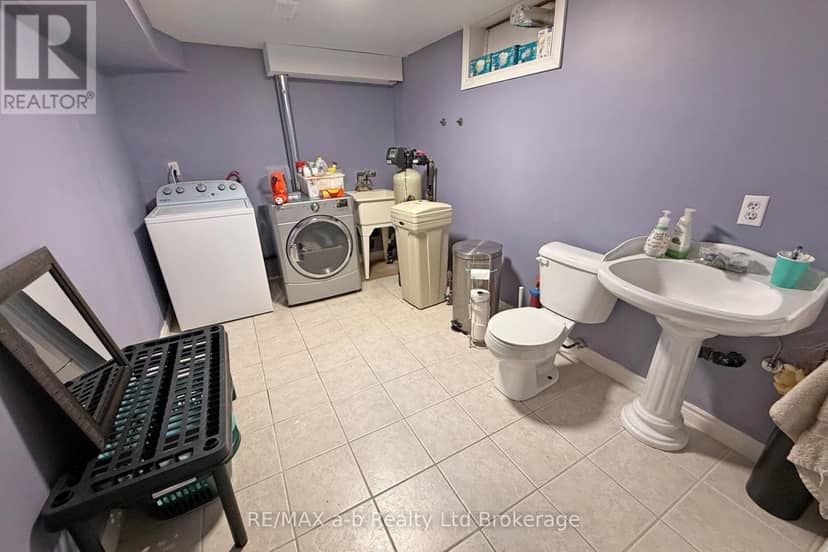 169 Diefenbaker Drive — photo 35 of 40