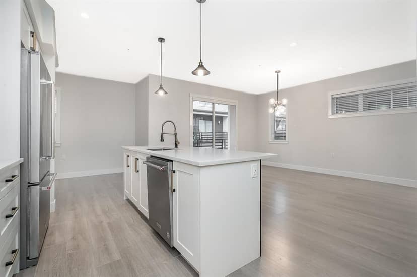 14 22128 48A AVENUE, Langley, photo 7