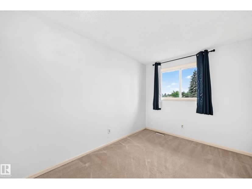 17915 99A AV NW NW — photo 39 of 40