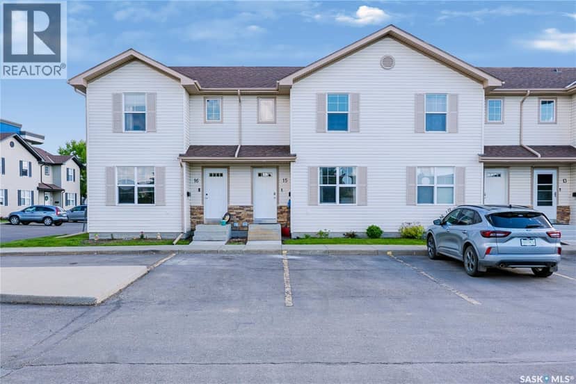 15 135 Pawlychenko LANE, Saskatoon, photo 2