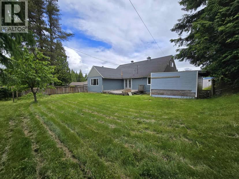 1417 CORMORANT AVENUE, Kitimat, photo 2