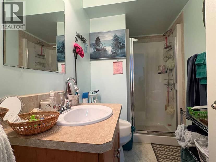 4516 54 Street — photo 21 of 24