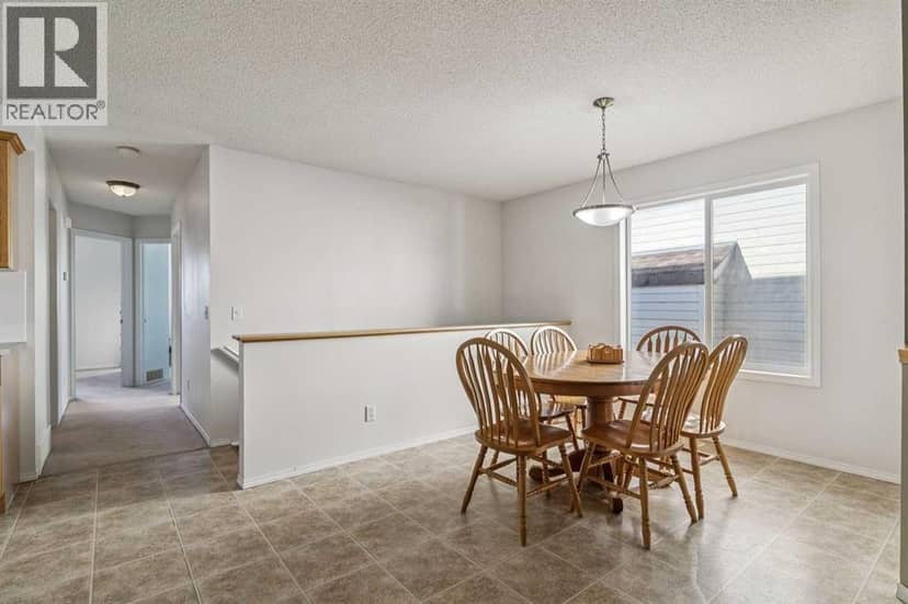 13 Evansbrooke Way NW — photo 13 of 39