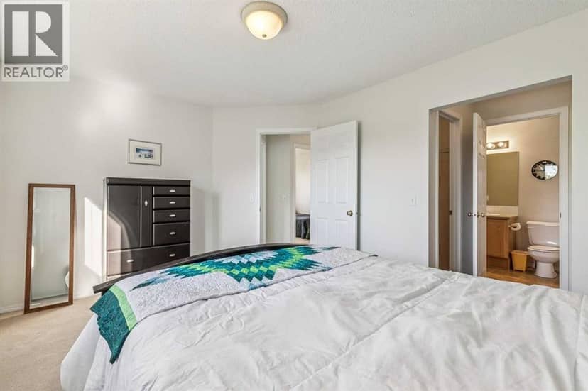 13 Evansbrooke Way NW — photo 18 of 39