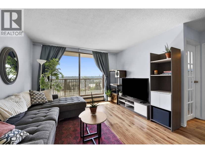 508 320 ROYAL AVENUE, New Westminster, photo 2