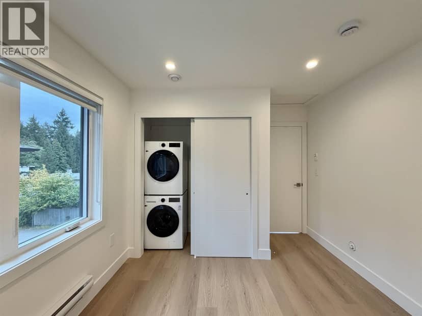 LANEWAY 1150 CHARLAND AVENUE, Coquitlam, photo 8