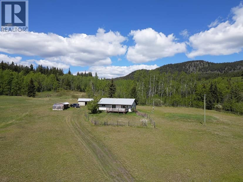 3150 FRANCOIS LAKE ROAD, Fraser Lake, photo 3