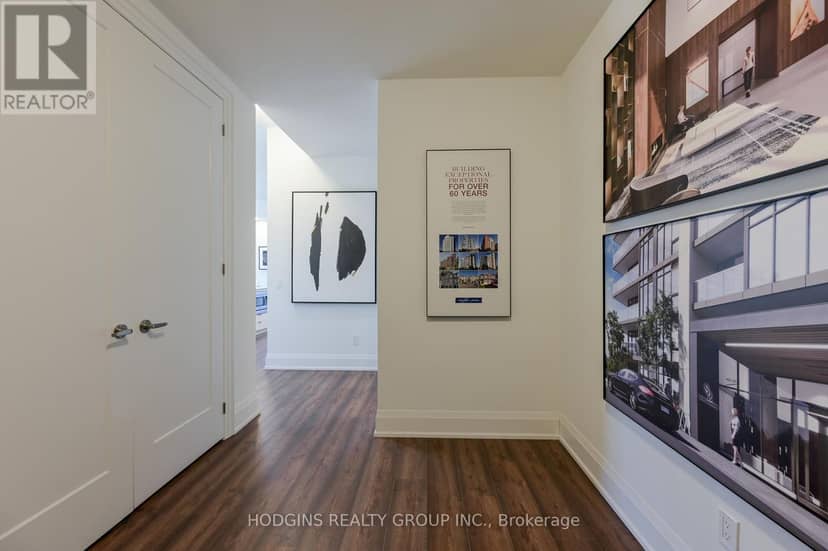 1711 - 1035 Southdown Road — photo 15 of 40