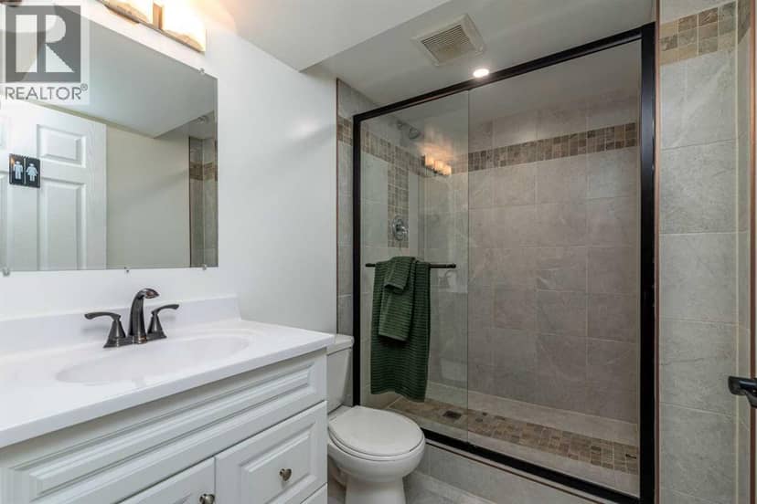 511 2 Street E — photo 26 of 40
