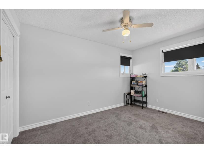8632 184 ST NW — photo 38 of 40