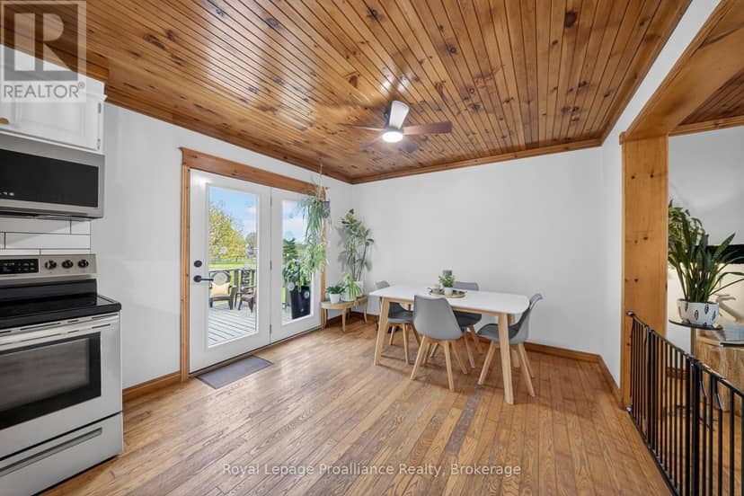 235 East Hungerford Road — photo 12 of 40
