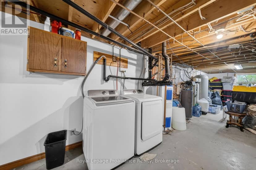 235 East Hungerford Road — photo 37 of 40