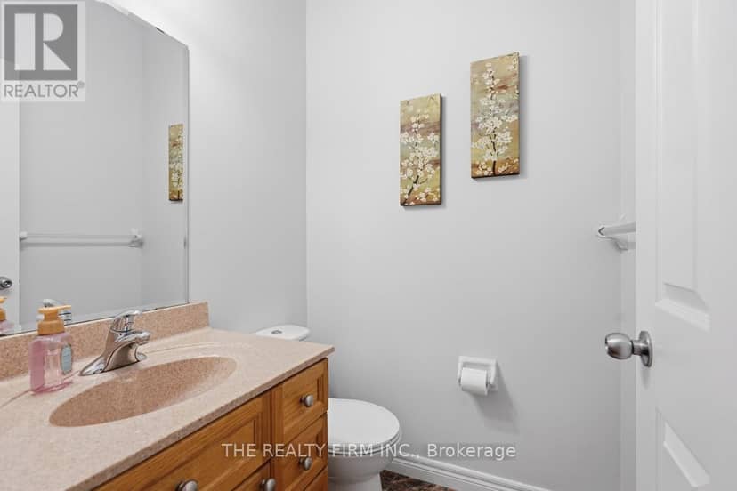 55 Farmhouse Road — photo 17 of 40