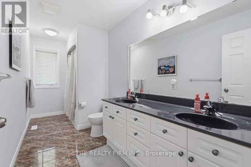 55 Farmhouse Road — photo 32 of 40