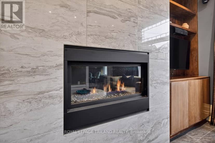 298 Hyman Street — photo 19 of 40