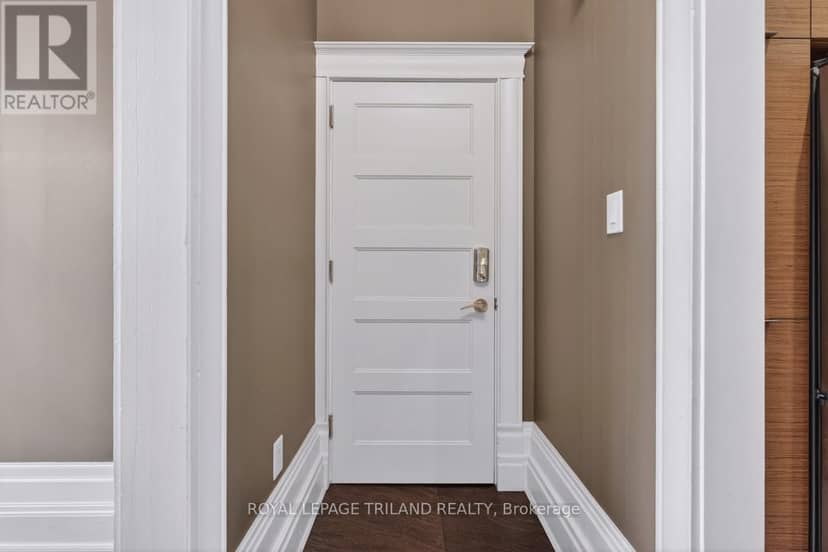 298 Hyman Street, London East, photo 7