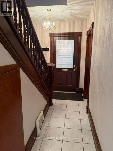 5821 Leonard Avenue, Niagara Falls, photo 8