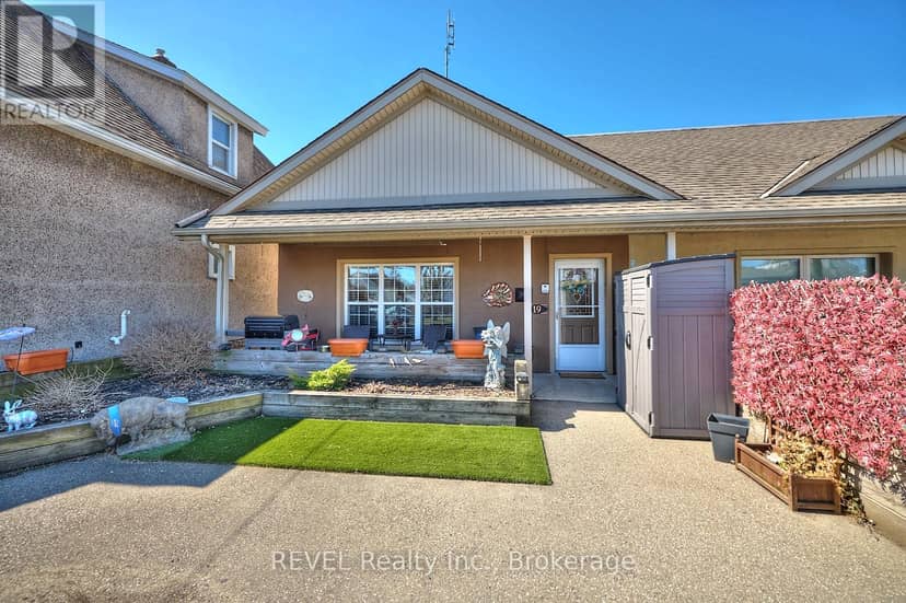 19 Knoll Street — photo 1 of 27