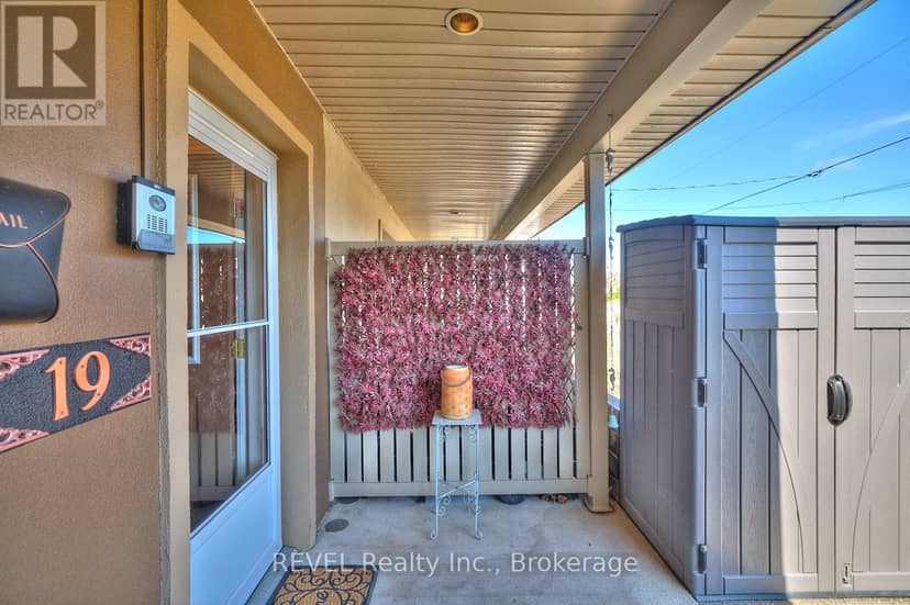 19 Knoll Street — photo 8 of 27
