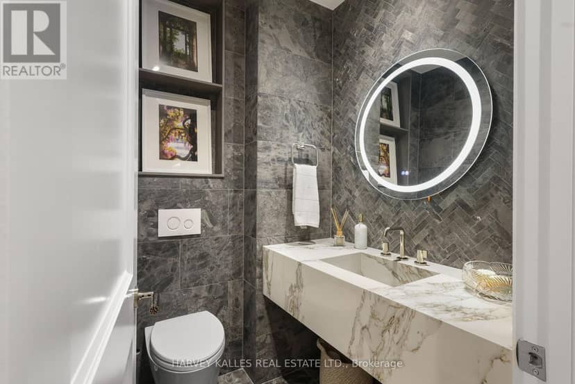 90 Roe Avenue — photo 22 of 40