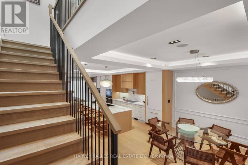 90 Roe Avenue — photo 23 of 40