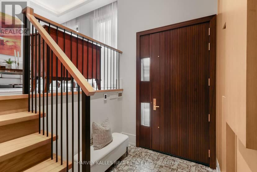 90 Roe Avenue, Toronto, photo 4