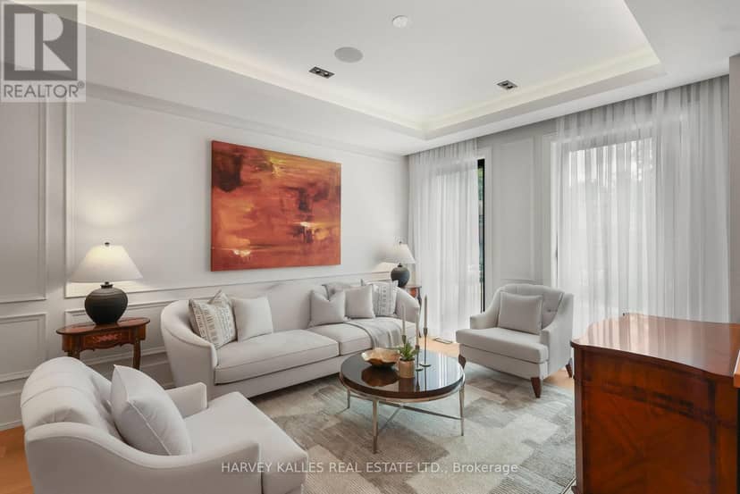90 Roe Avenue, Toronto, photo 6