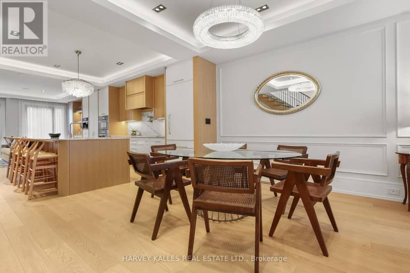90 Roe Avenue — photo 9 of 40