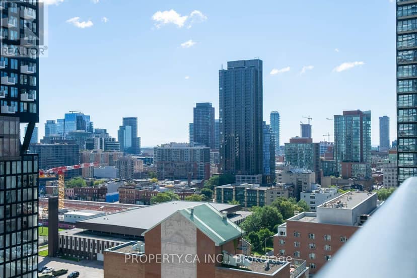 1509 - 65 Mutual Street — photo 17 of 20