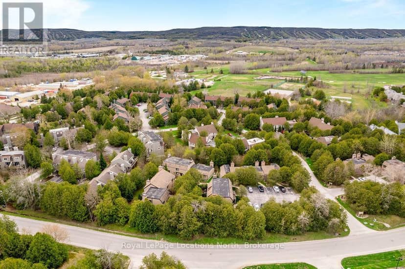 112 Escarpment Crescent — photo 32 of 34