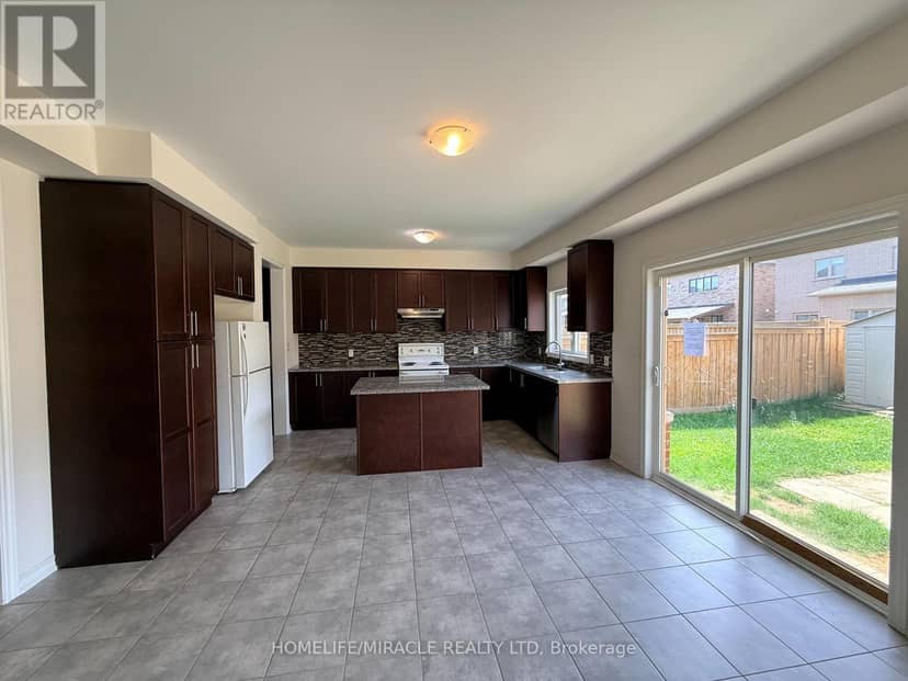 42 Arthur McLaughlin Street — photo 14 of 29