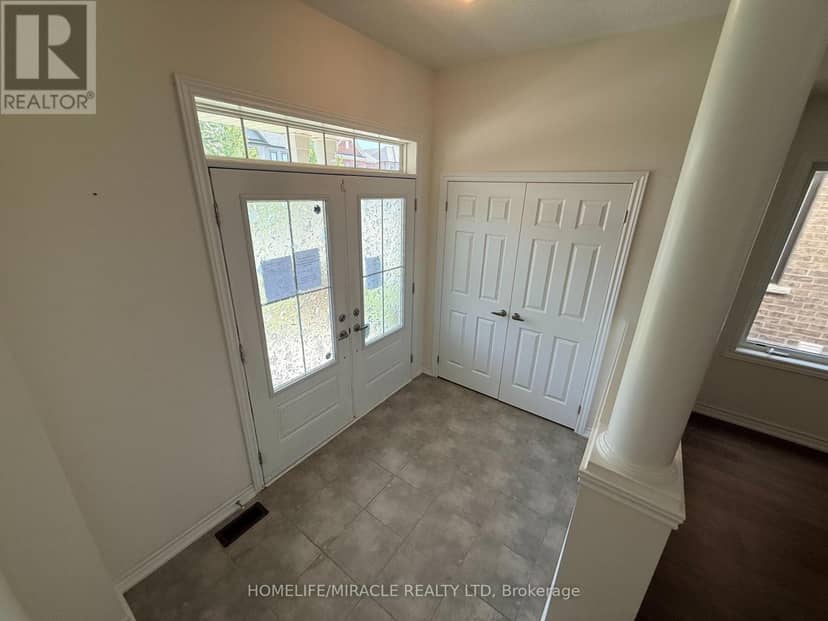 42 Arthur McLaughlin Street — photo 4 of 29