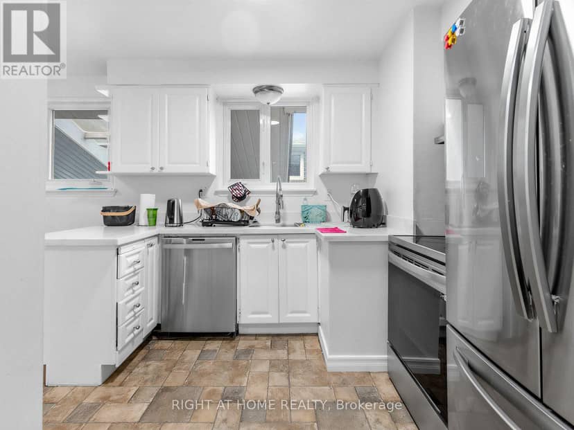 346 Lorindale Drive — photo 11 of 36