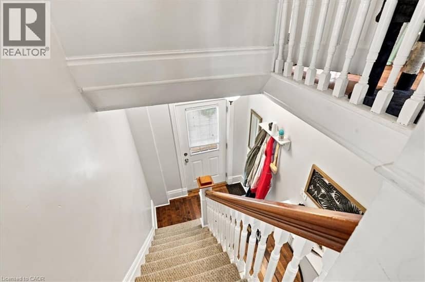 406 DUKE Street W — photo 15 of 35