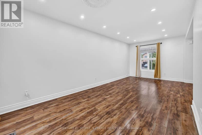 658 Galloway Crescent — photo 13 of 40