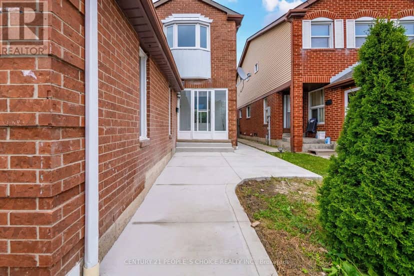658 Galloway Crescent — photo 3 of 40