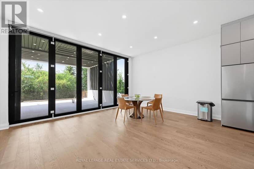 36 Windemere Road — photo 19 of 40