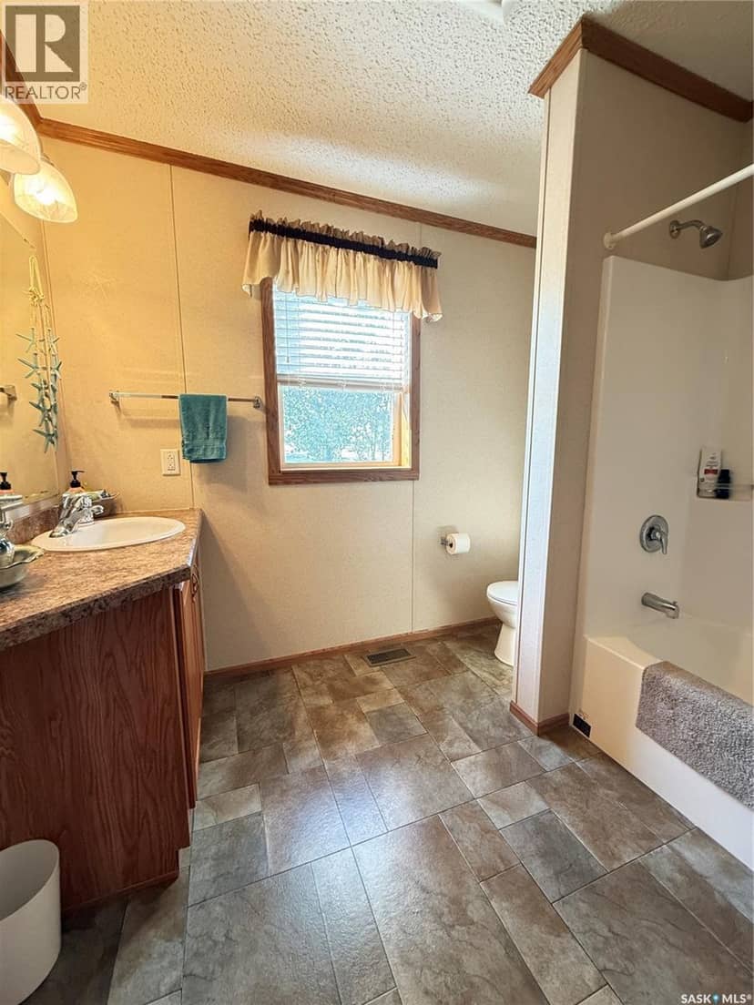 51 Harbour View DRIVE — photo 19 of 35