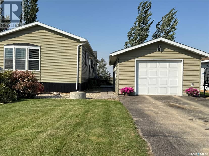 51 Harbour View DRIVE — photo 22 of 35