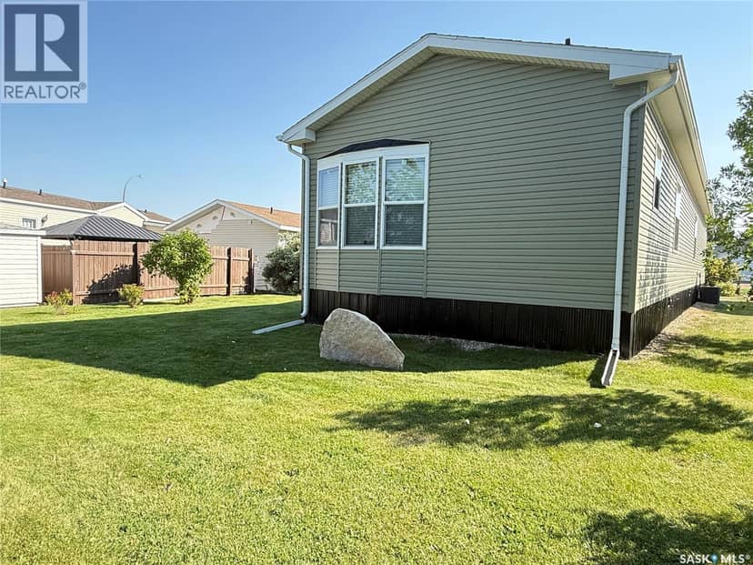 51 Harbour View DRIVE — photo 28 of 35