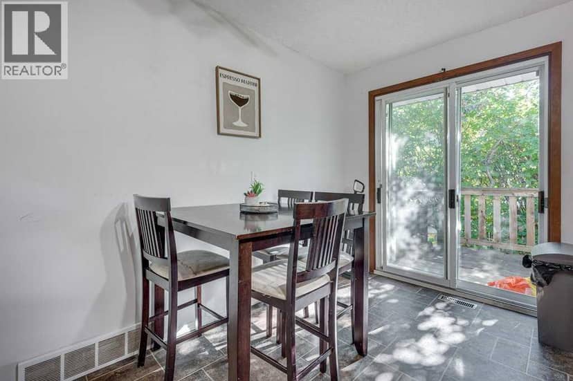 517 Royal Drive — photo 13 of 40