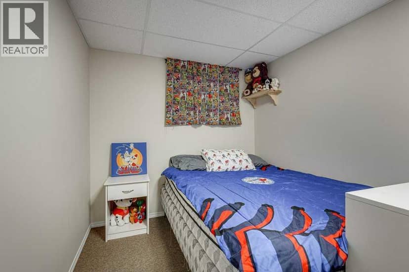 517 Royal Drive — photo 33 of 40