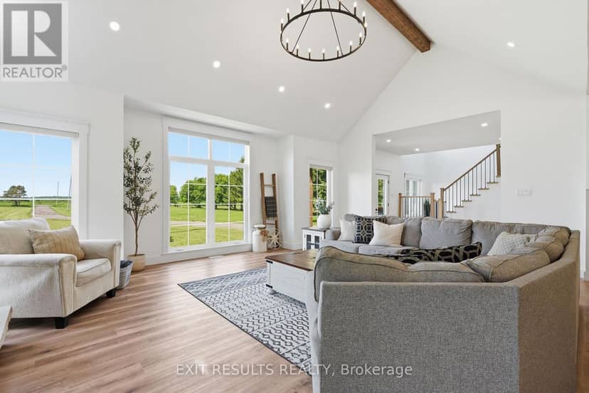 2083 Groves Road, Russell, photo 8