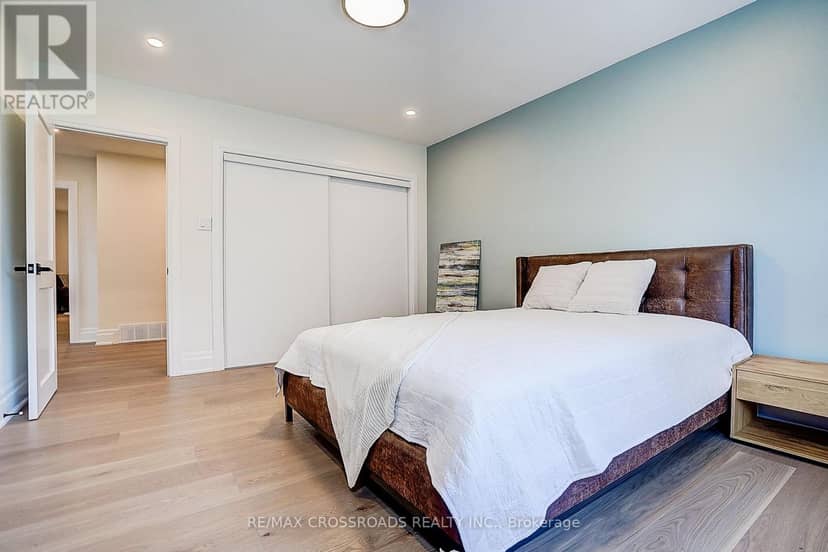 55 Forest Grove Drive — photo 38 of 40