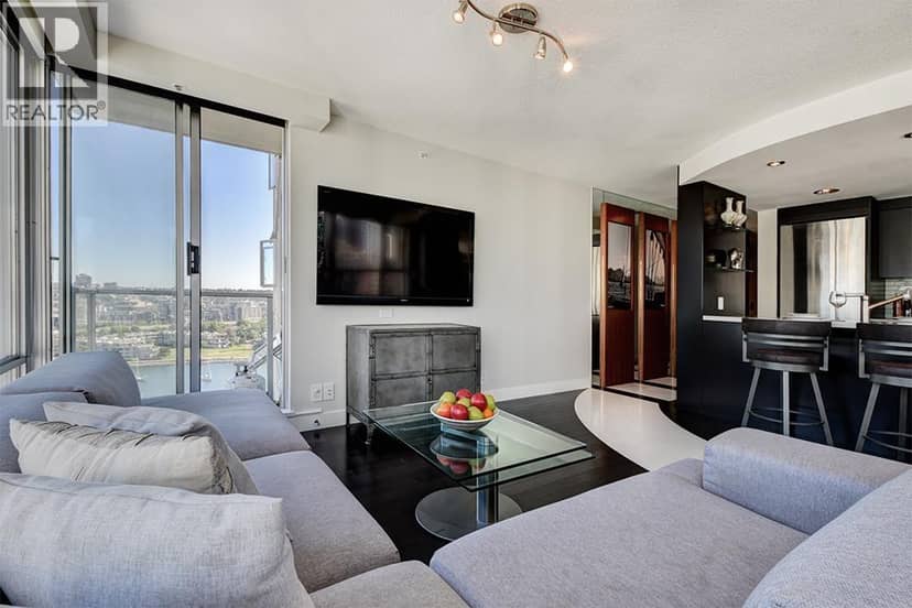 2106 1228 MARINASIDE CRESCENT, Vancouver, photo 5